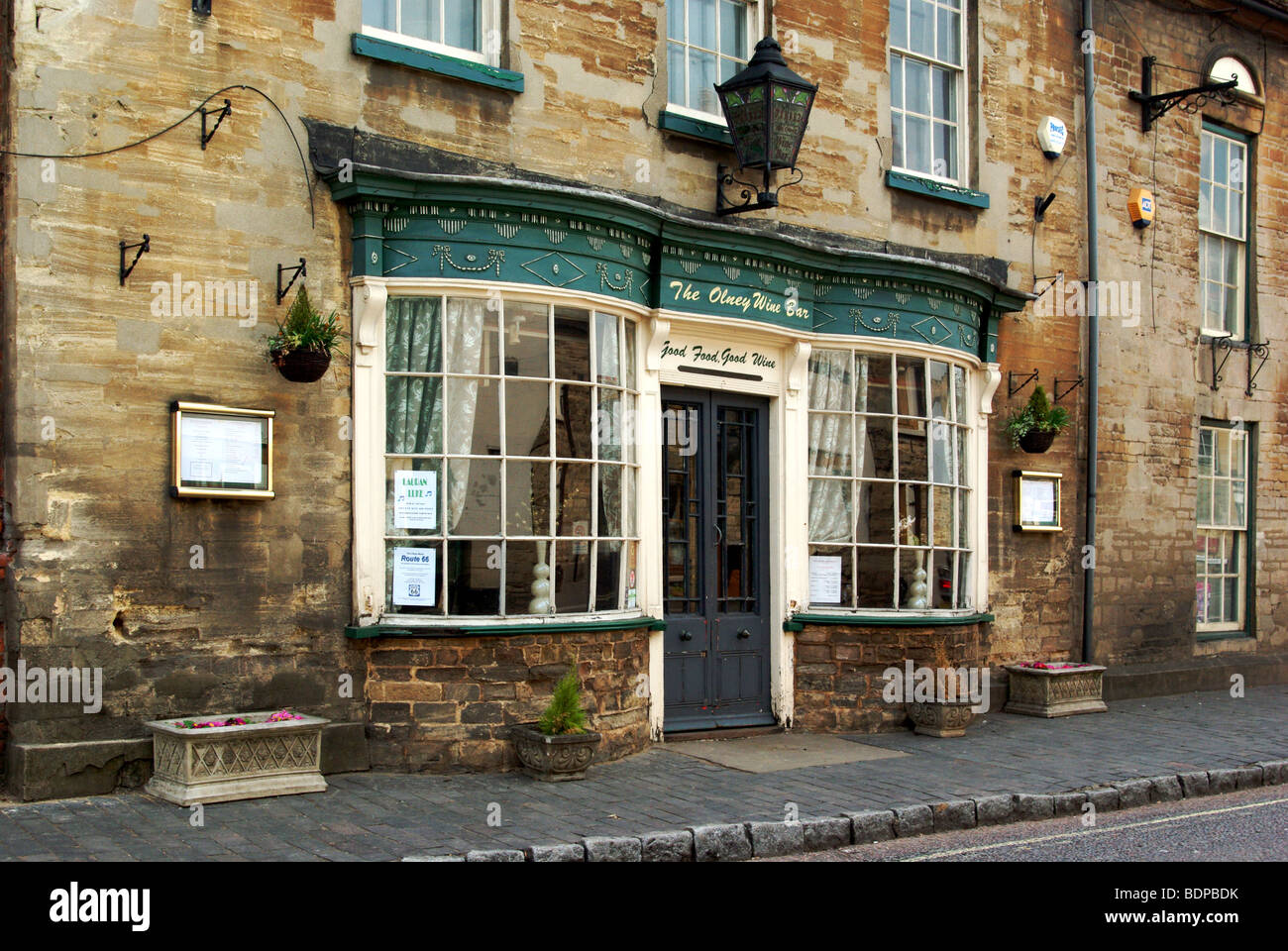 The Olney Wine Bar in the town of Olney, Buckinghamshire Stock Photo