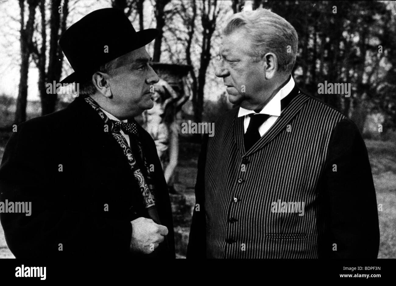 Jean paul le chanois jean gabin hi-res stock photography and images - Alamy