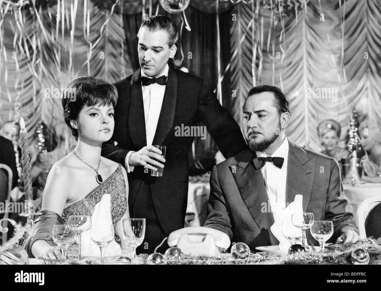 L'affaire Nina B. Year: 1961 Director: Robert Siodmak Nadja Tiller, José Luis de Villalonga, Pierre Brasseur Stock Photo