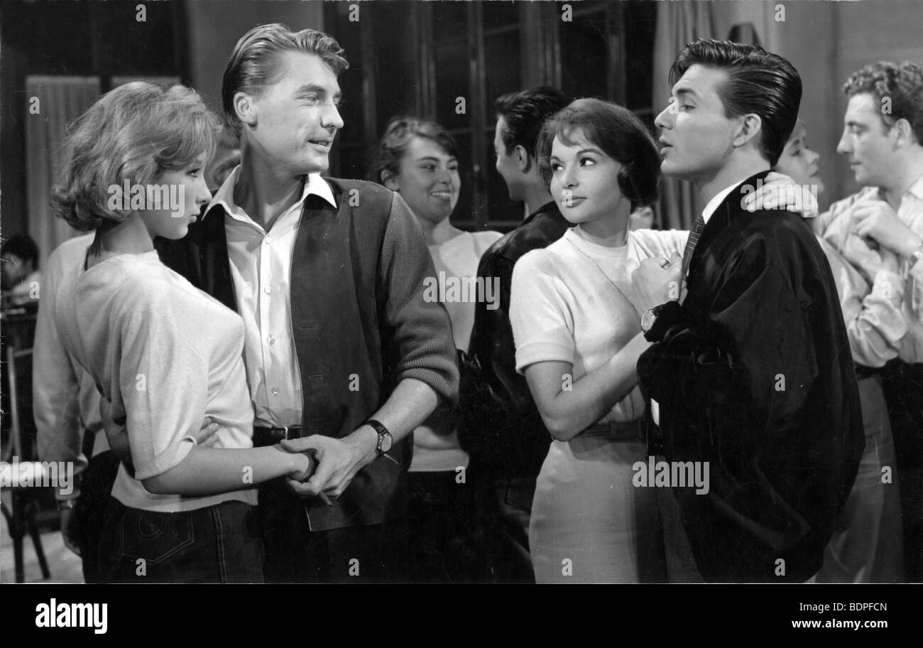 Asphalte Year: 1959 Director: Hervé Bromberger Françoise Arnoul, Jean-Paul Vignon, Georges Rivière, Dany Saval Stock Photo