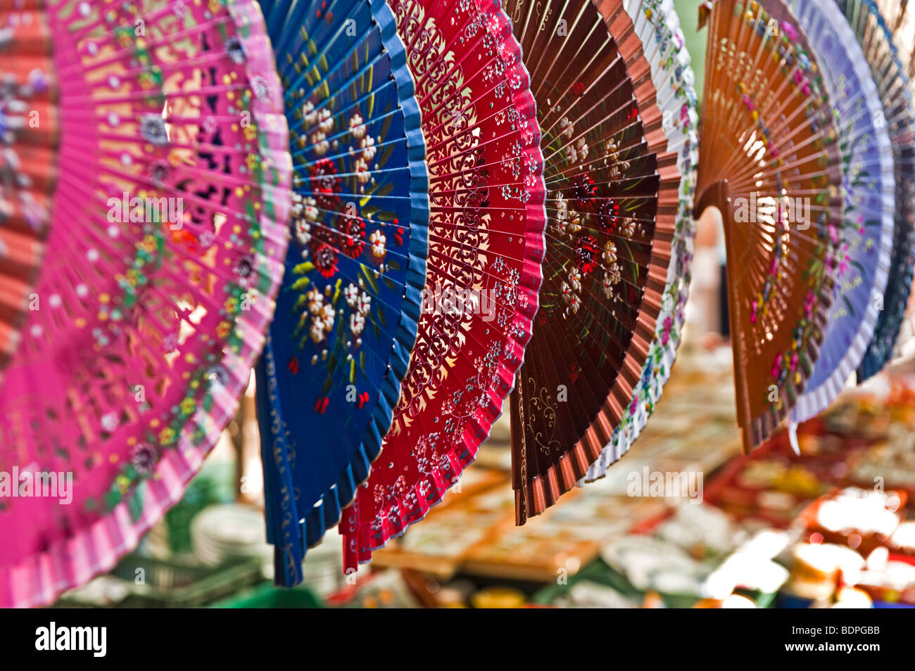 Traditional spanish fans hires stock photography and images Alamy