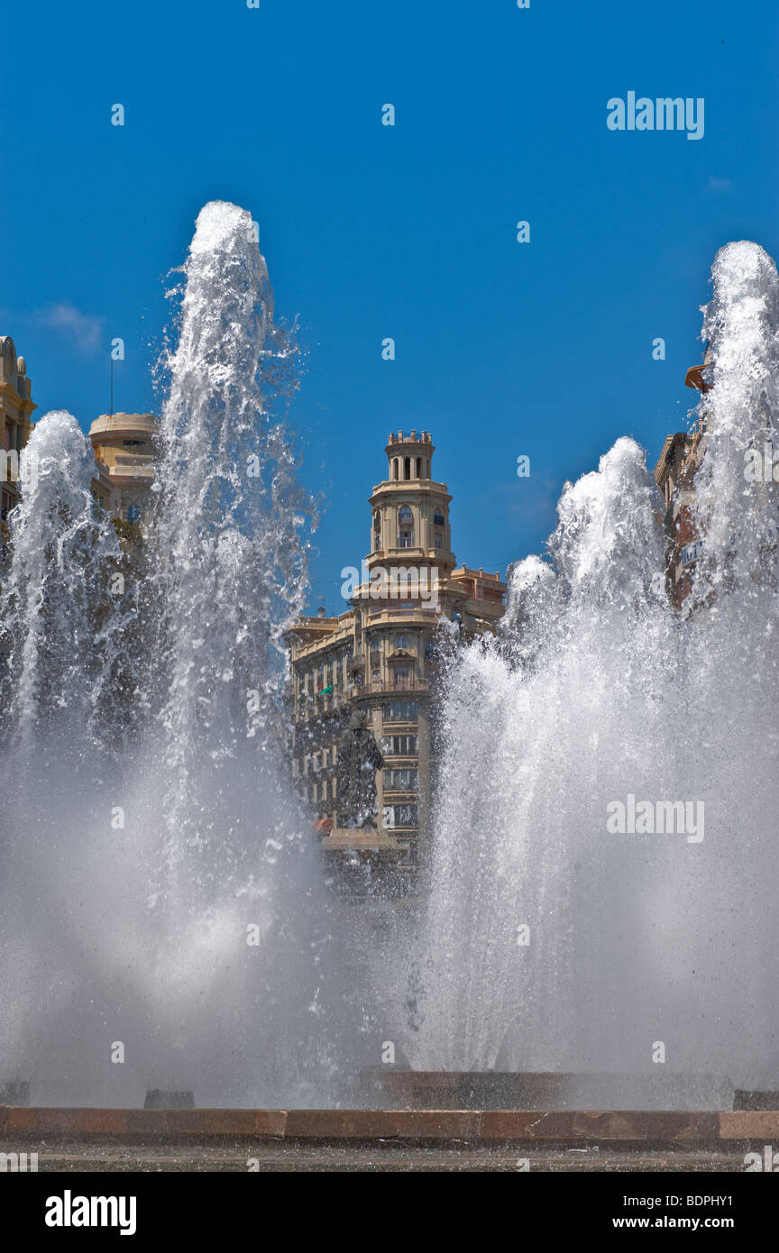 A Spanish water fountain Stock Photo Alamy