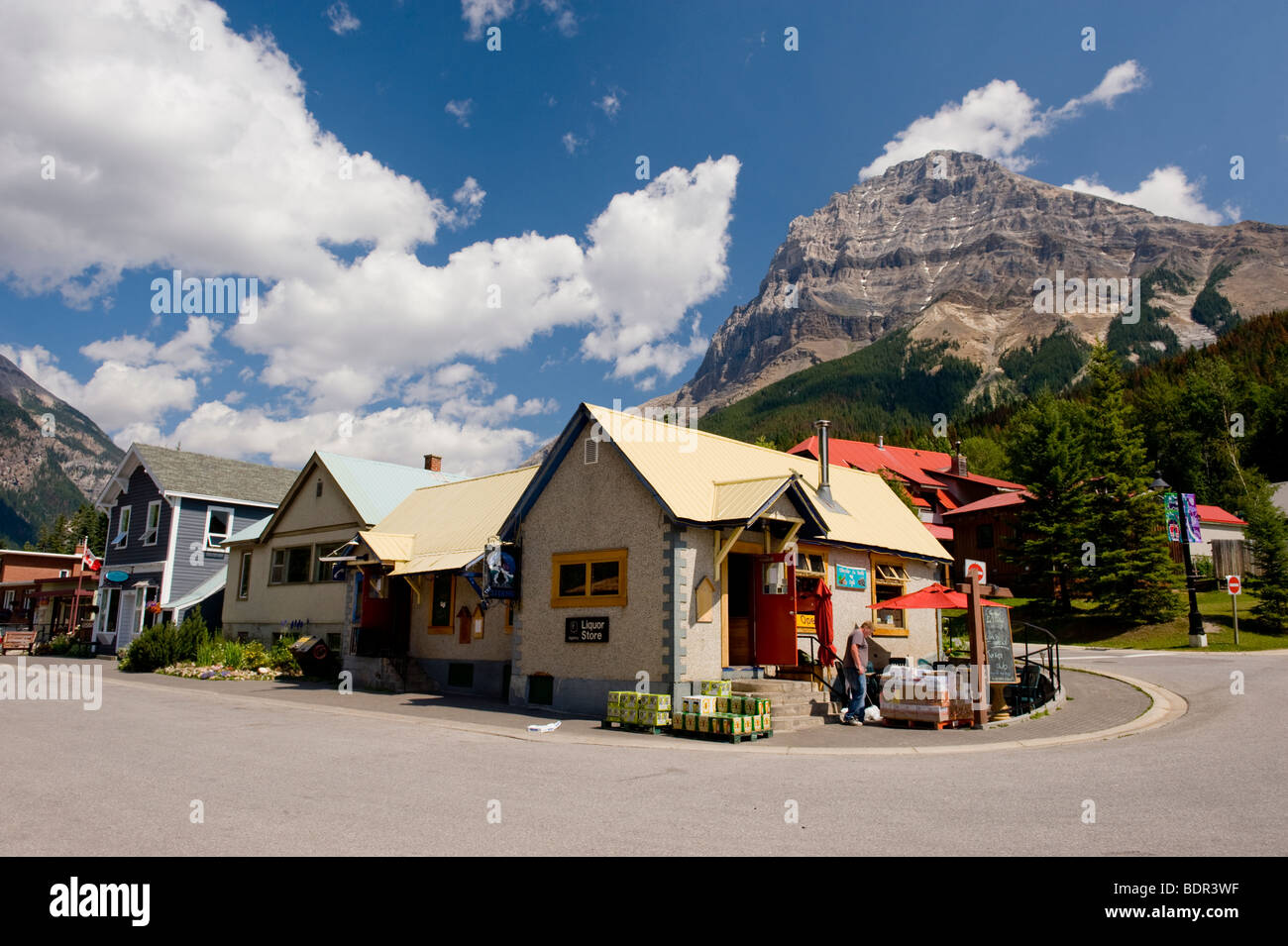 Store in the town of Field with Mount Stephen behind, BC, Canada Stock Photo Alamy