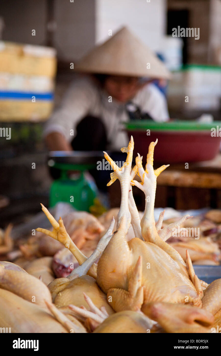 Vietnam food shopping hi-res stock photography and images - Alamy