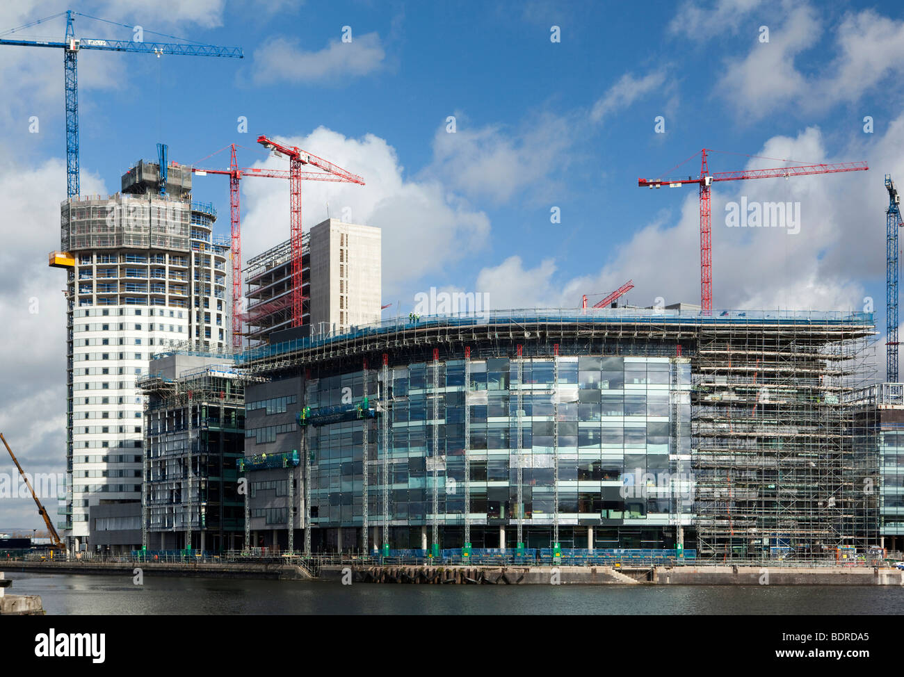 UK, England, Salford Quays, Mediacity UK, new BBC headquarters being built 2009 Stock Photo