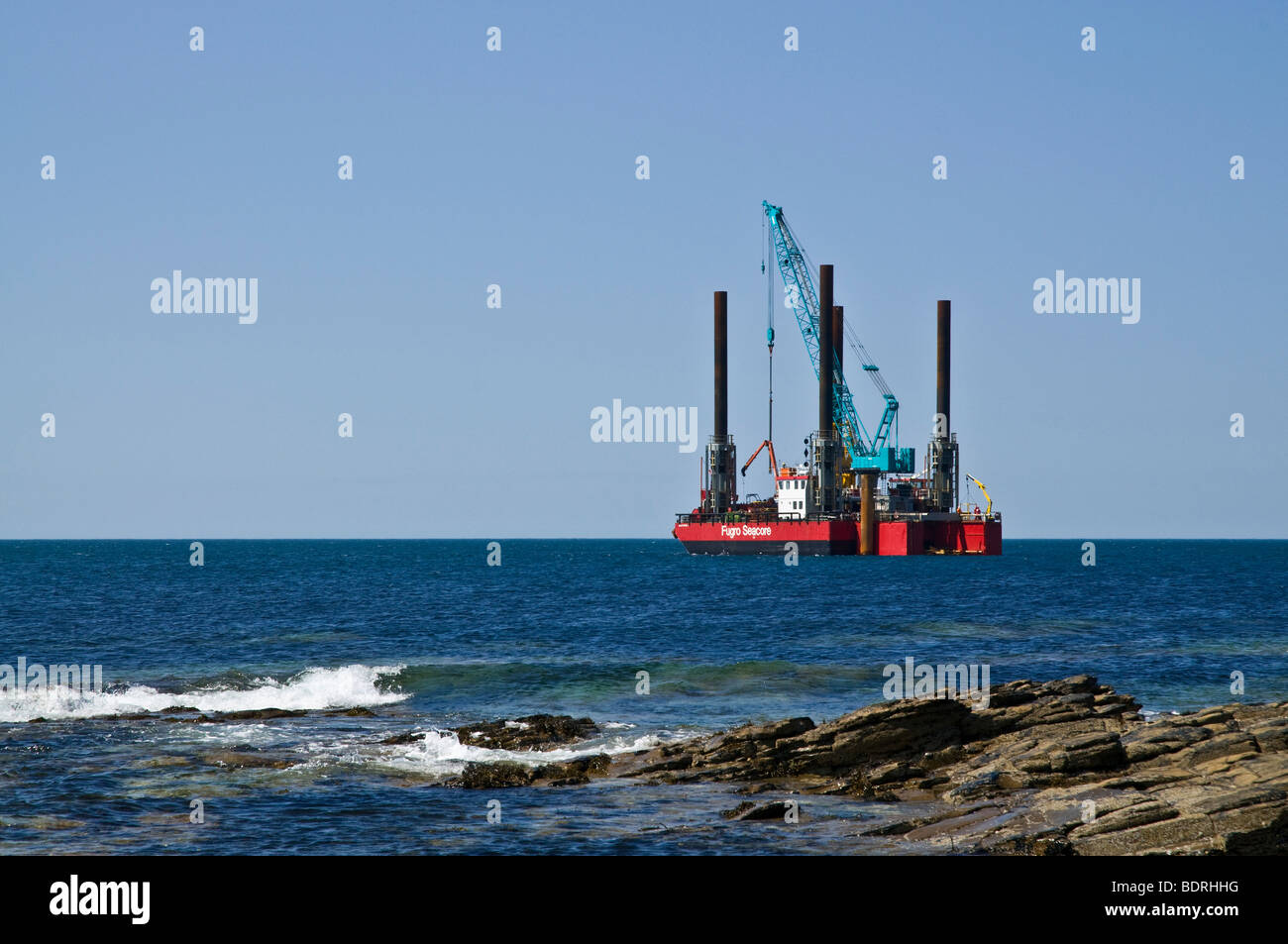 dh Tidal Power ELECTRICITY UK Fugro Seacore platform positioning test rig off shore Billia Croo Orkney Stock Photo