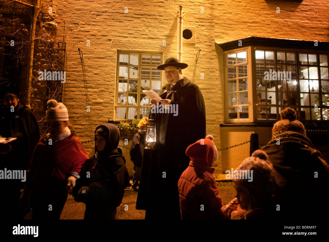No room at inn nativity hi-res stock photography and images - Alamy