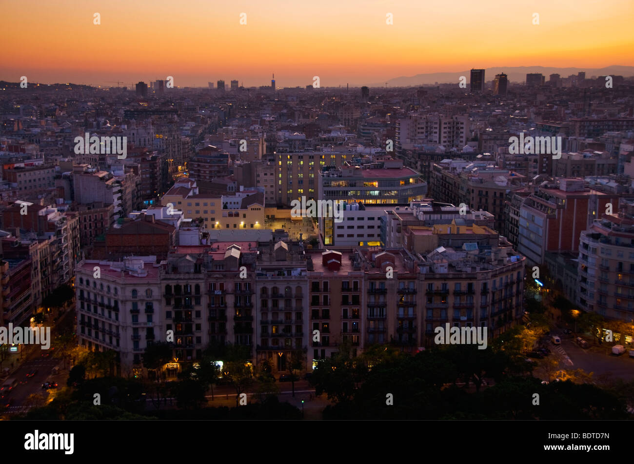 Barcelona cityscape skyline hi-res stock photography and images - Alamy