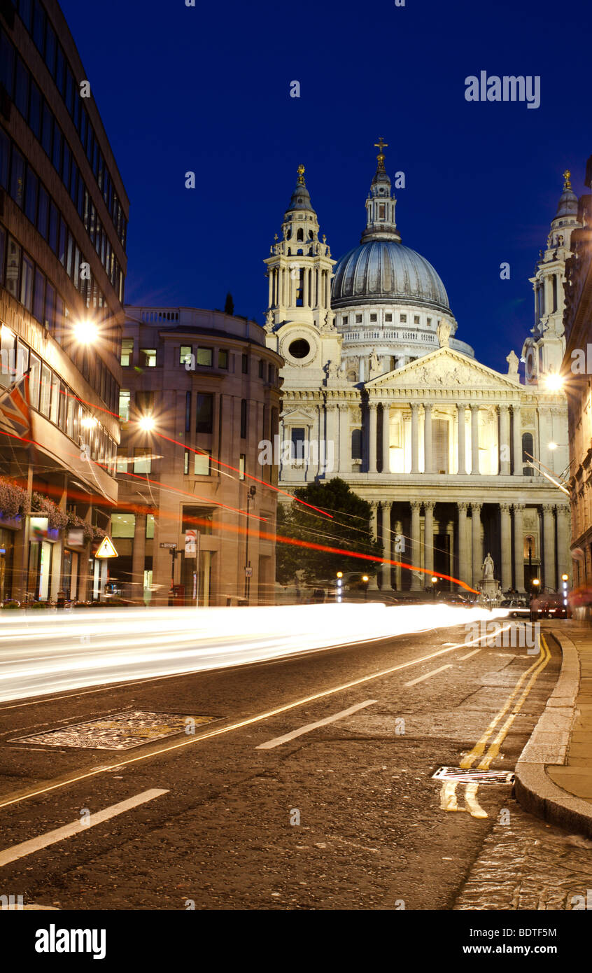 Night shot of St Paul's Cathedral Stock Photo