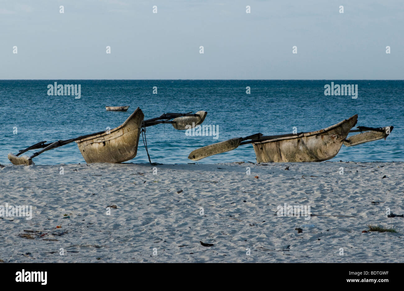 Two fishing boat hi-res stock photography and images - Alamy