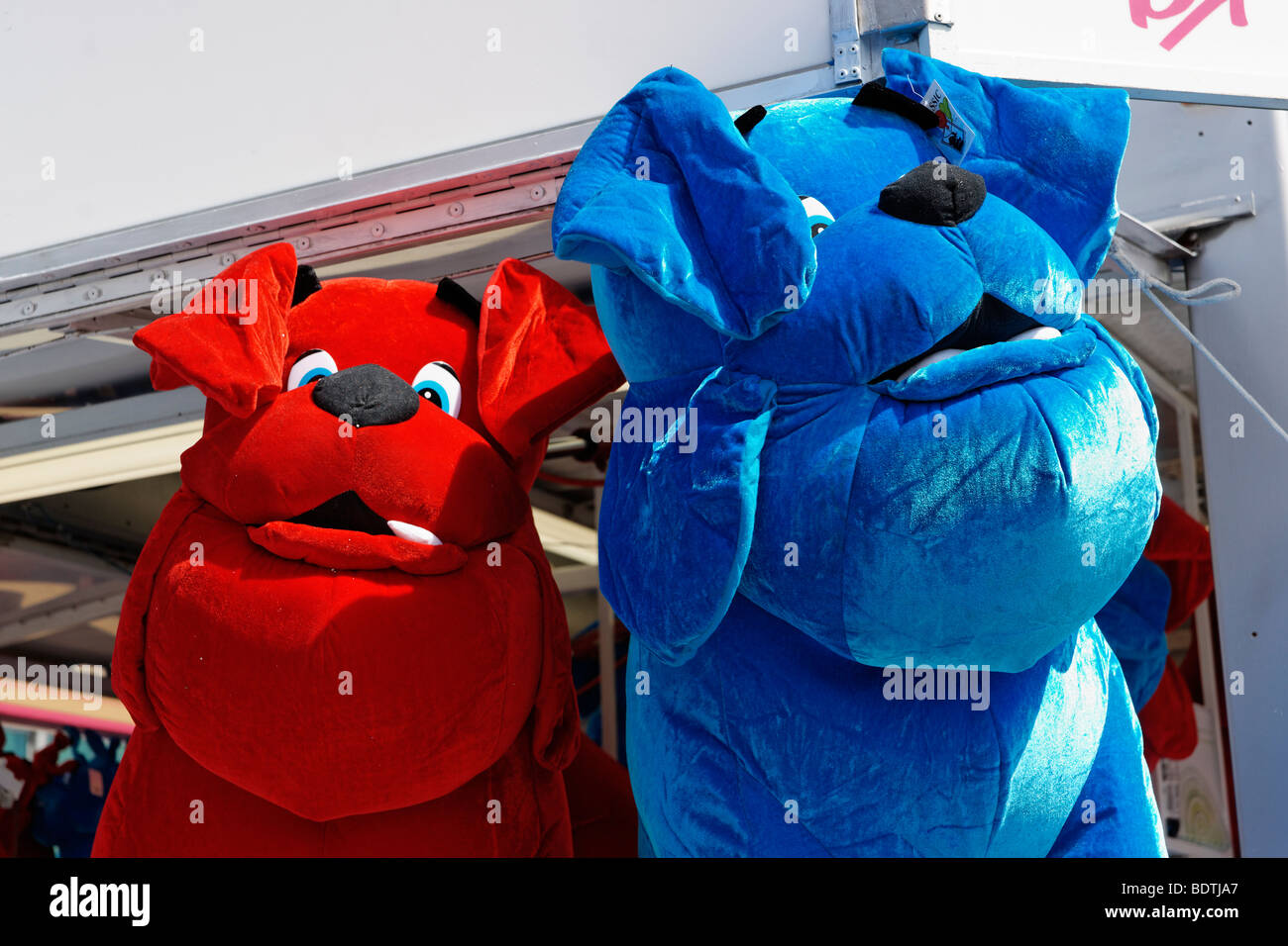 Stuffed toy dogs hi-res stock photography and images - Alamy