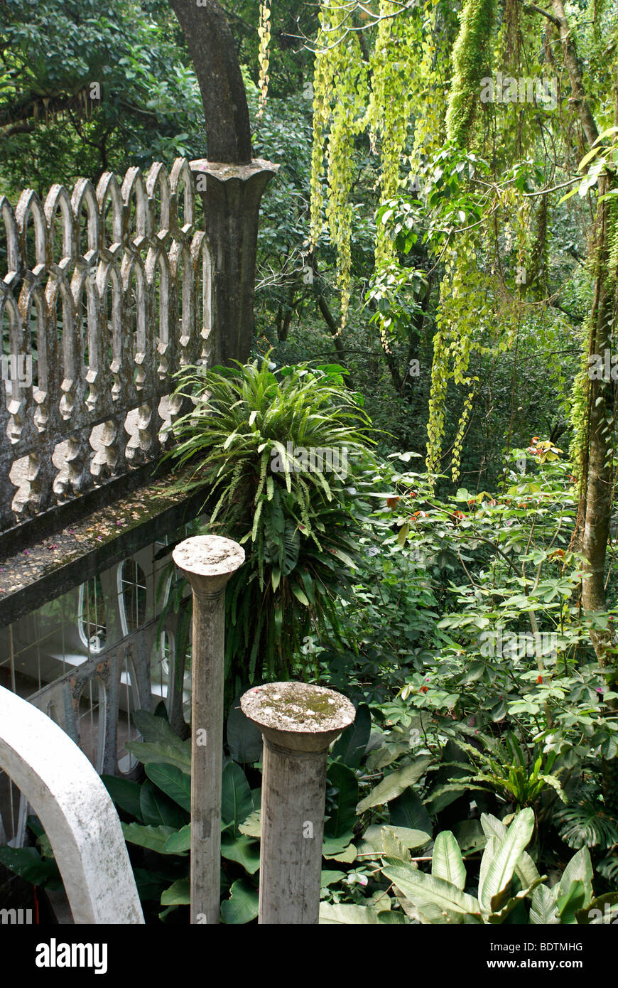 Cement structures at Las Pozas, the surrealistic sculpture garden created by Edward James near Xilitla, Mexico Stock Photo
