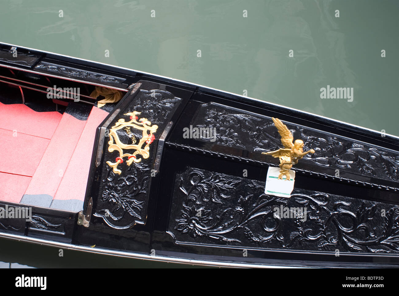 Gondola boat hi-res stock photography and images - Alamy