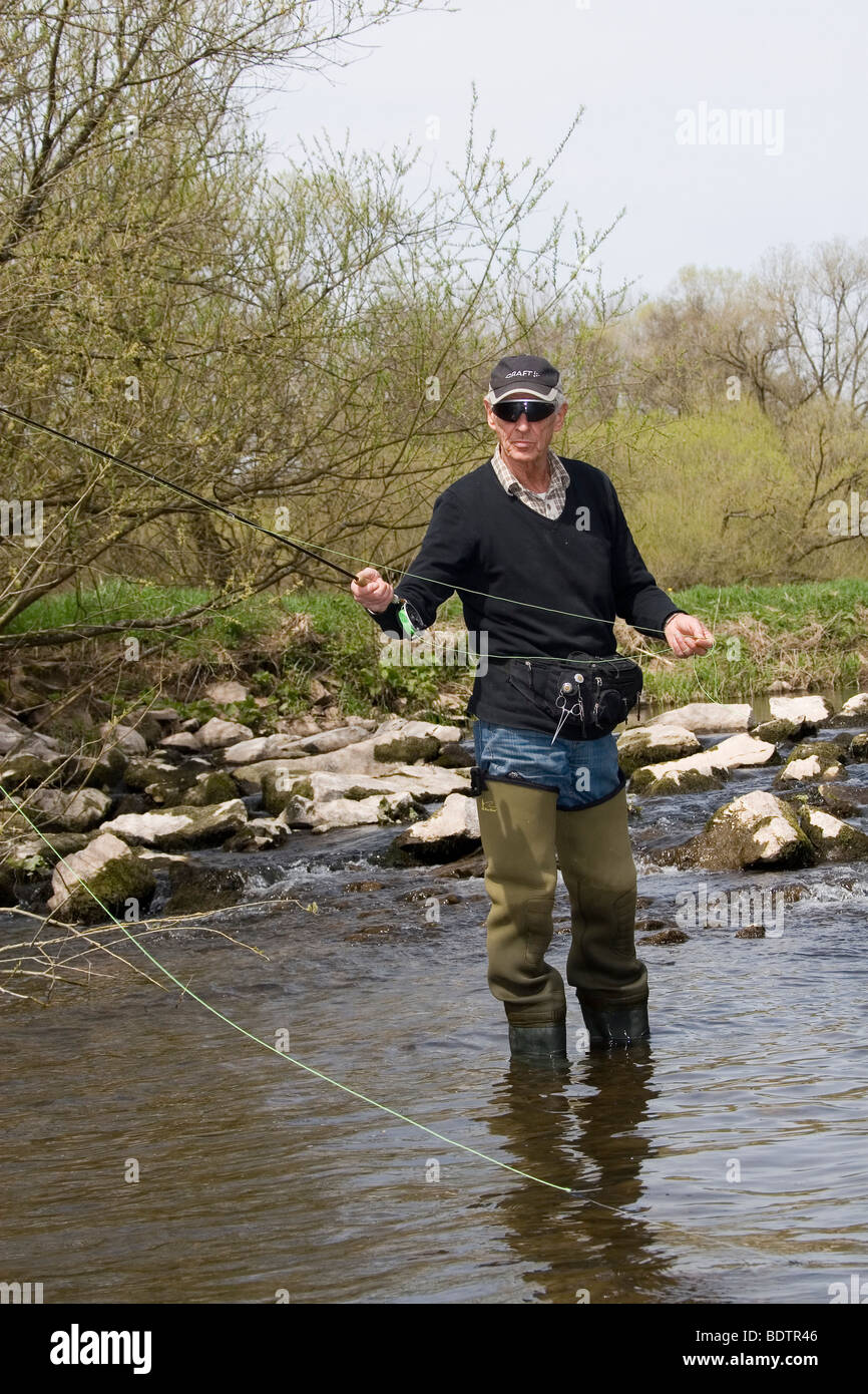 Fliegenfischer, Vulkaneifel, Rheinland-Pfalz, Deutschland, fly-fischer, fly-fishing, germany Stock Photo