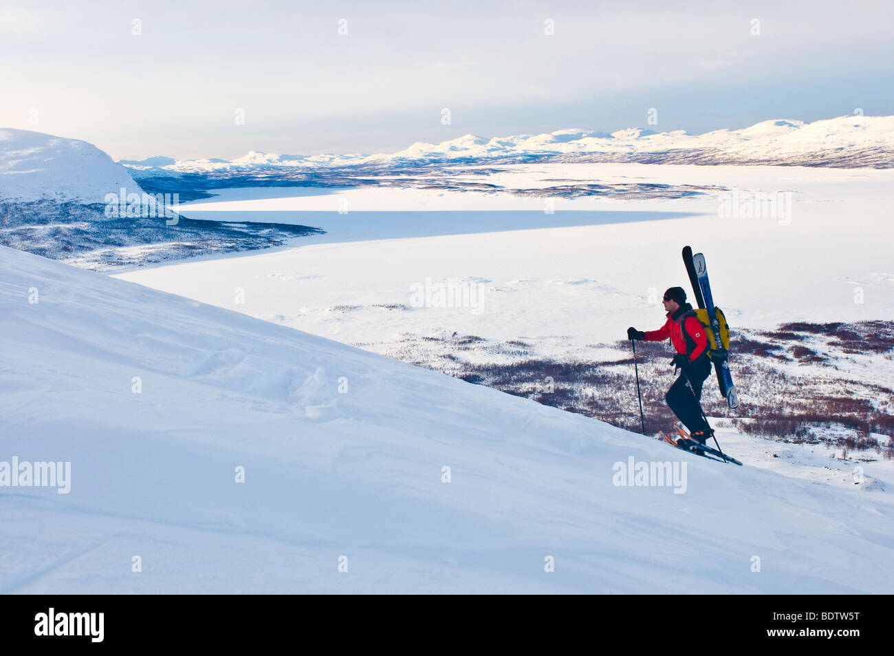 ski touring at akka massif, lapland, sweden, stora sjoefallet nationalpark Stock Photo