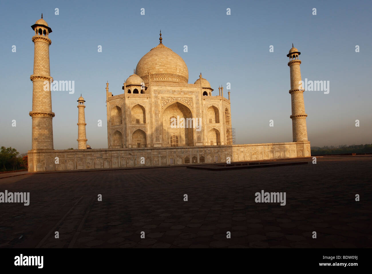 Taj mahal indien hi-res stock photography and images - Page 2 - Alamy