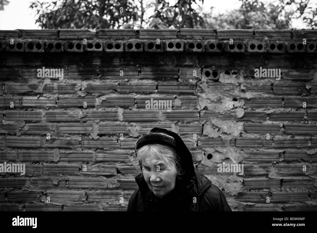 A portrait of a blind woman in Hanoi, Vietnam Stock Photo