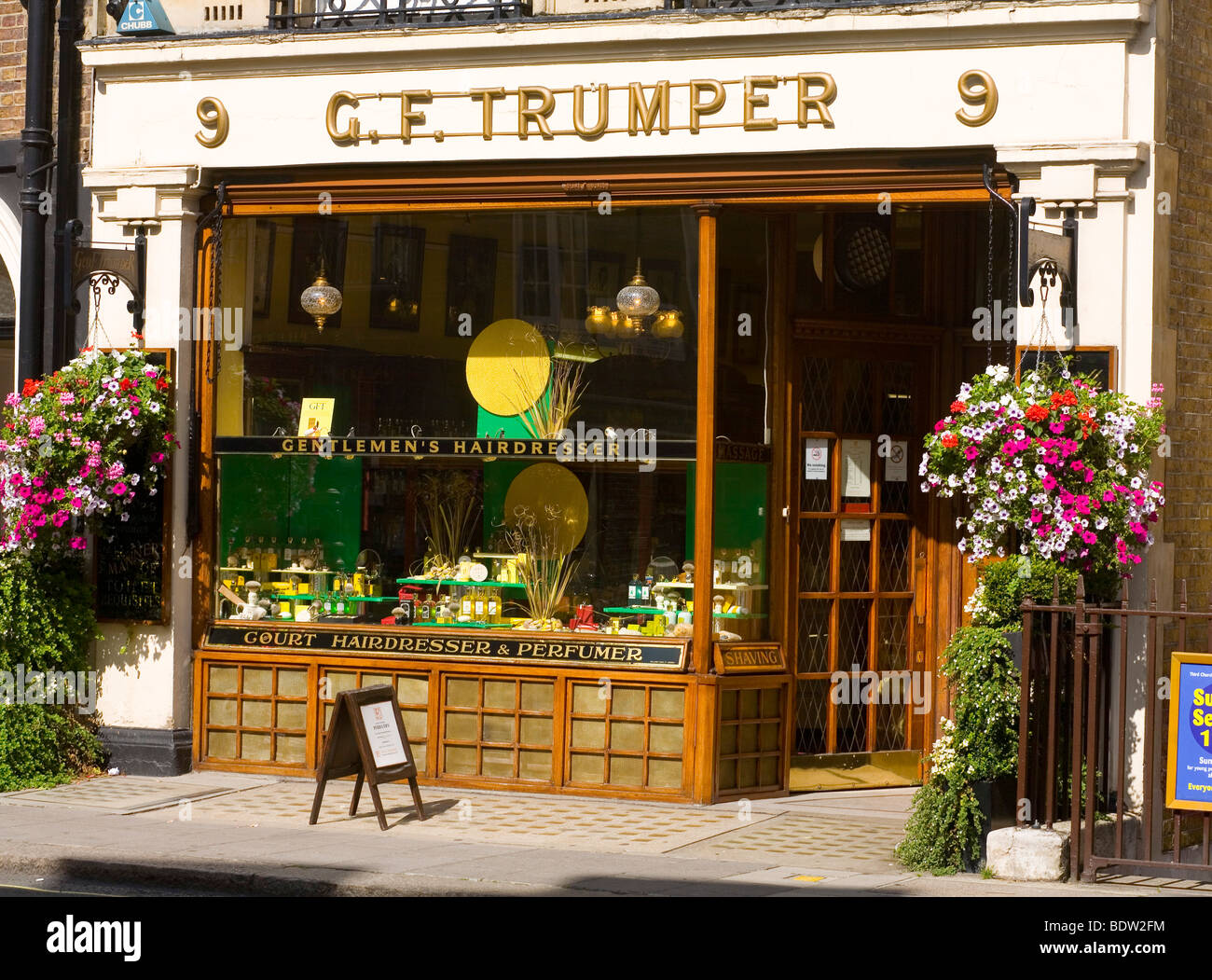 Famous Gentlemans hairdresser 'G.F.Trumper' in Mayfair London. Stock Photo