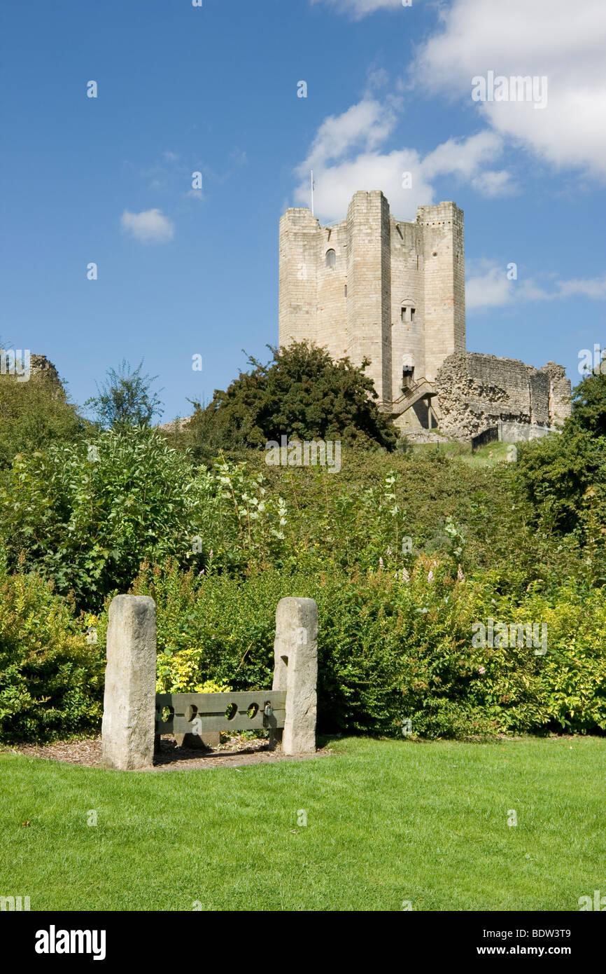 Norman castles hi-res stock photography and images - Alamy