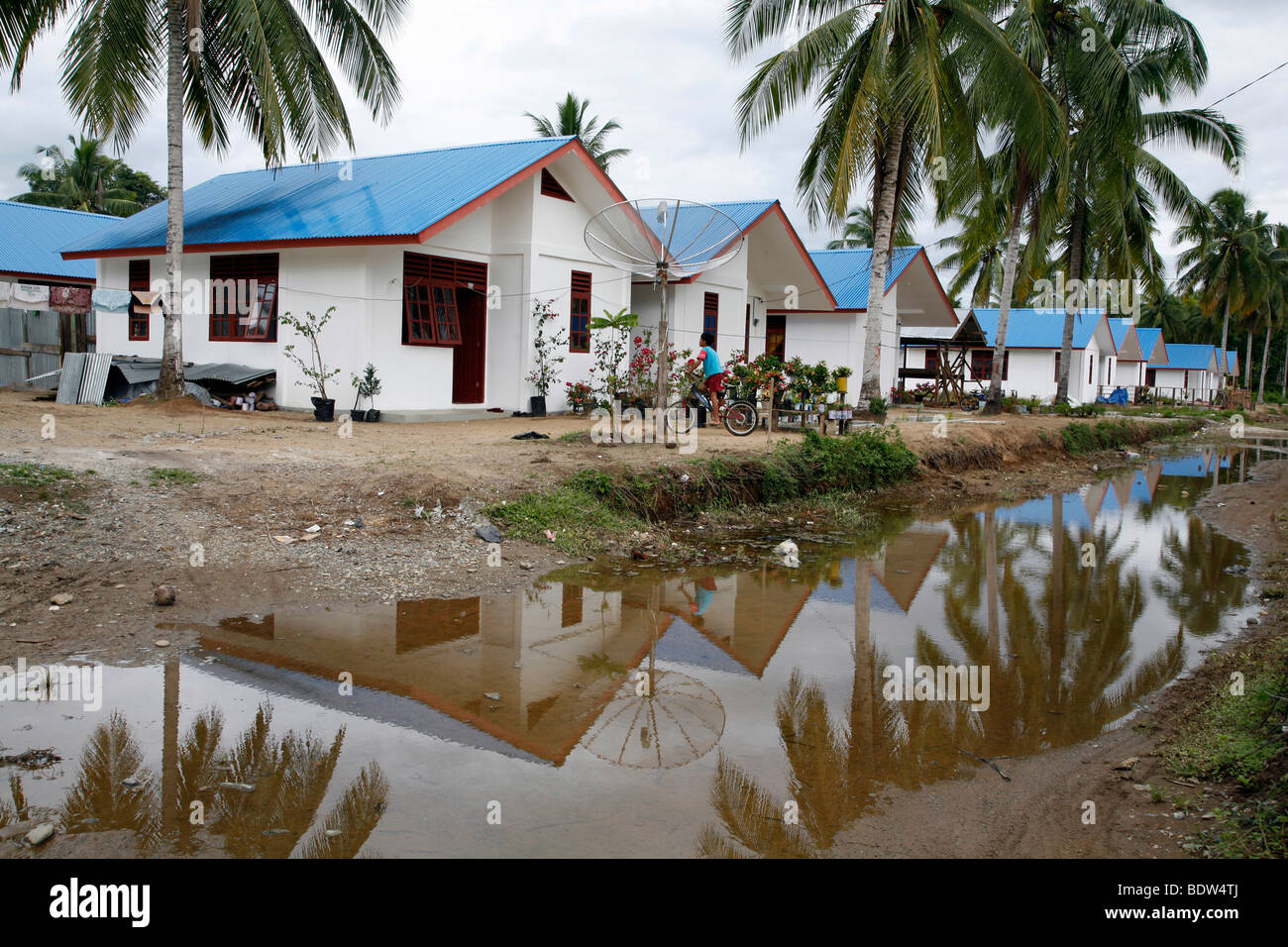 INDONESIA Housing project at Seunebok Tuengoh relocation site. Meulaboh ...