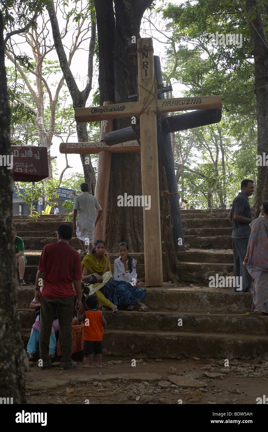 Malayattoor High Resolution Stock Photography And Images Alamy https www alamy com stock photo india pilgrimage to malayattoor a hill which saint thomas the apostle 25753913 html