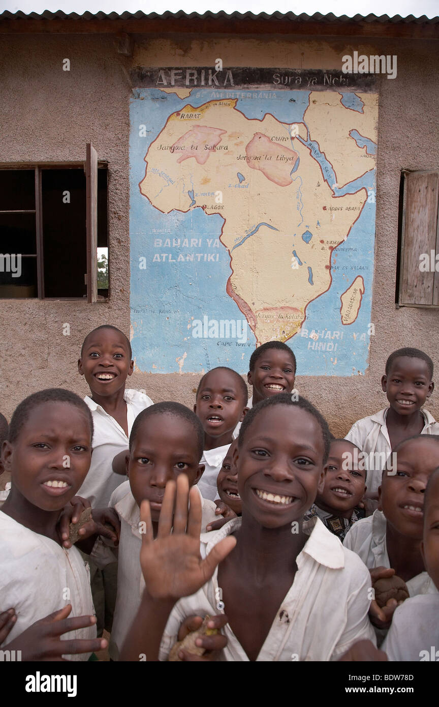 Child map africa hi-res stock photography and images - Alamy
