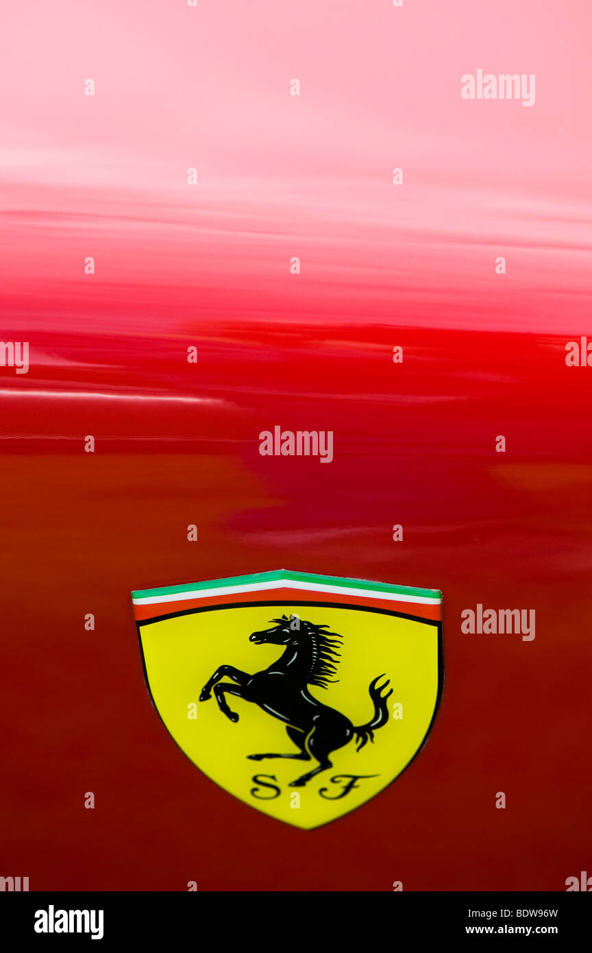 Prancing horse ferrari logo hires stock photography and images Alamy