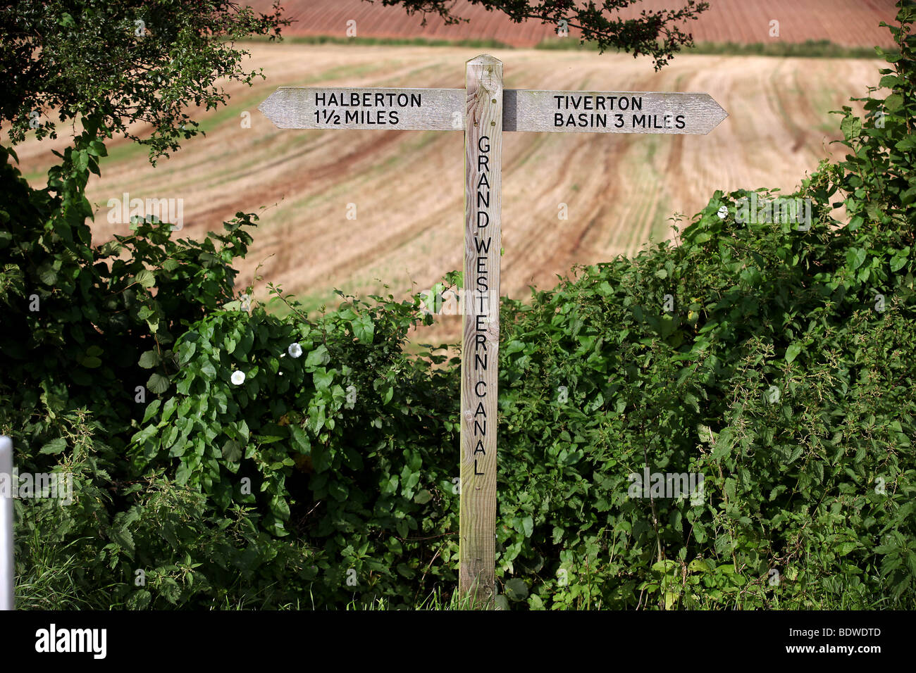 Picture by Mark Passmore. 05/09/2009. Sign on the Grand Western Canal, Near Tiverton, Devon. Stock Photo