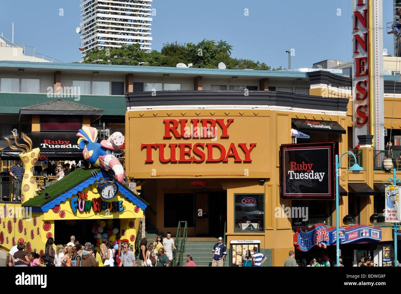 Ruby Tuesday Restaurant and Fun House - Attraction on Clifton Hill, Niagara, Canada Stock Photo