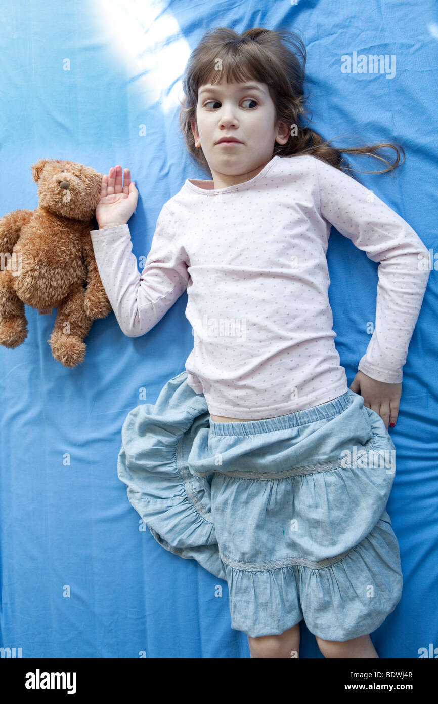 Slump bedding hires stock photography and images Alamy