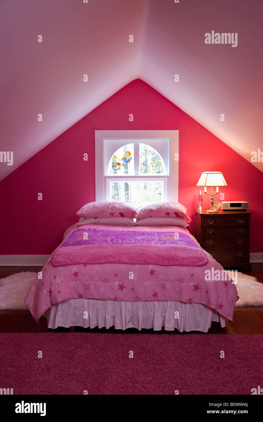 Hot 2024 pink bedroom