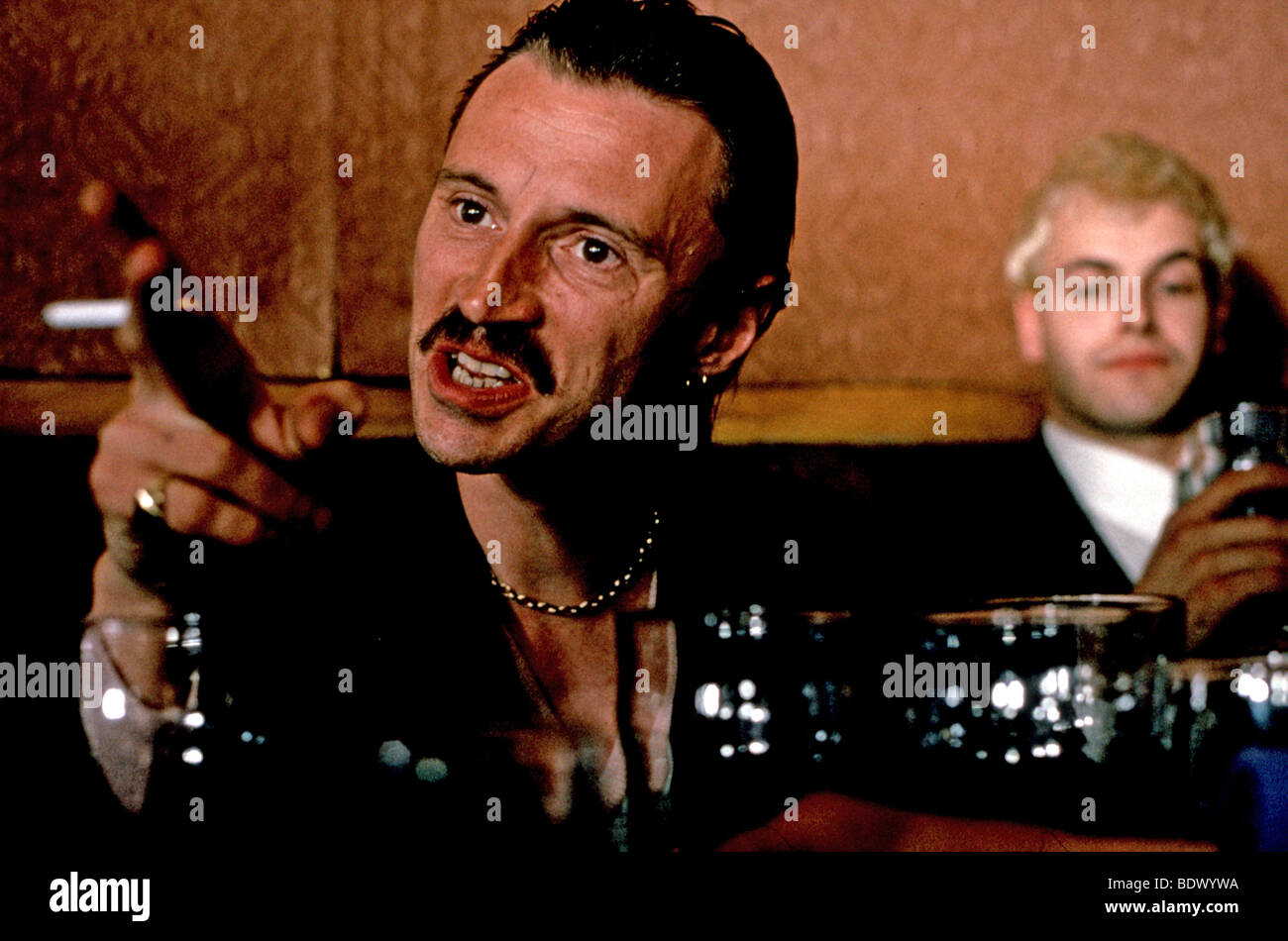 TRAINSPOTTING  - 1996 Polygram film with Robert Carlyle as Begbie Stock Photo