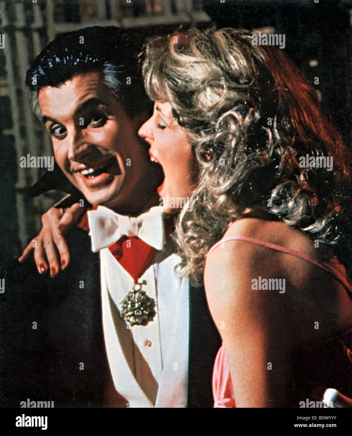 LOVE AT FIRST BITE  1979 Simon film with George Hamilton and Susan St James Stock Photo