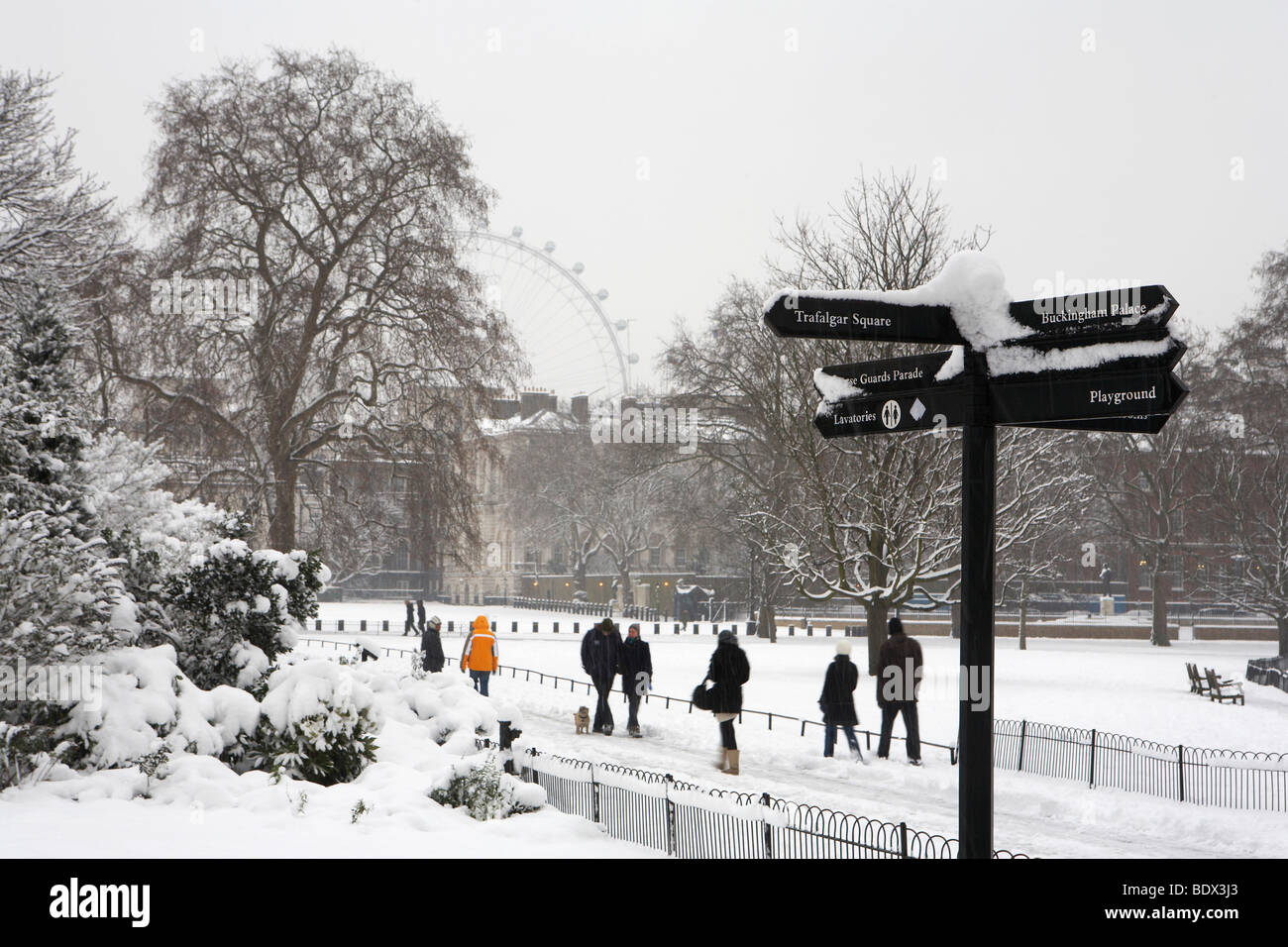 LONDON: SNOWY SCENE Stock Photo