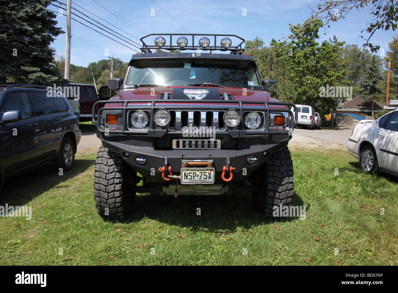 Big hummer hi-res stock photography and images - Alamy