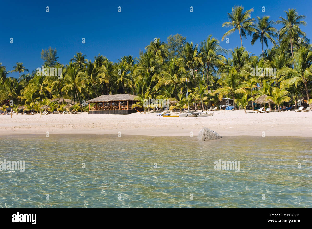 Palm beach, Ngapali Beach, Thandwe, Rakhine Coast, Bay of Bengal, Burma, Myanmar, Asia Stock Photo