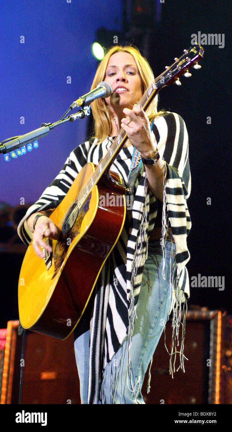 SHERYL CROW - US singer in 2002 Stock Photo