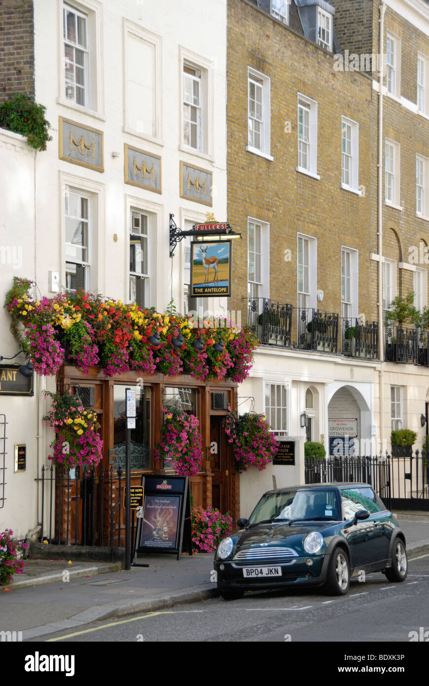 Eaton Terrace, Chelsea, London, England, UK Stock Photo Alamy