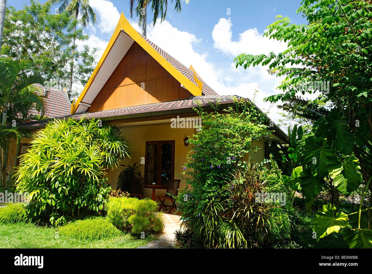 Bungalow with green surroundings, Palm Garden Resort, Phuket City, Phuket, Thailand, Asien Stock Photo