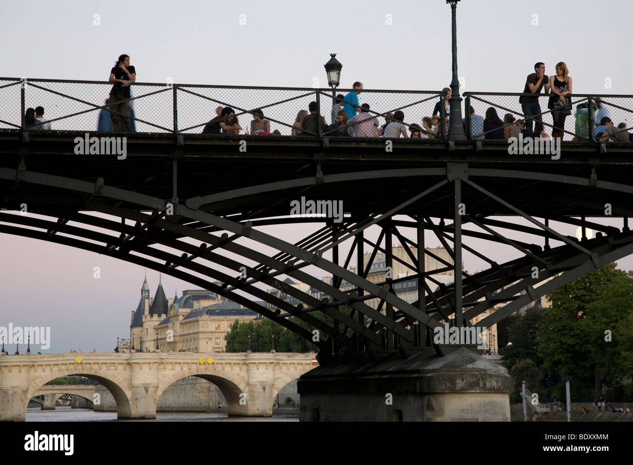 Arts bridge hi-res stock photography and images - Alamy