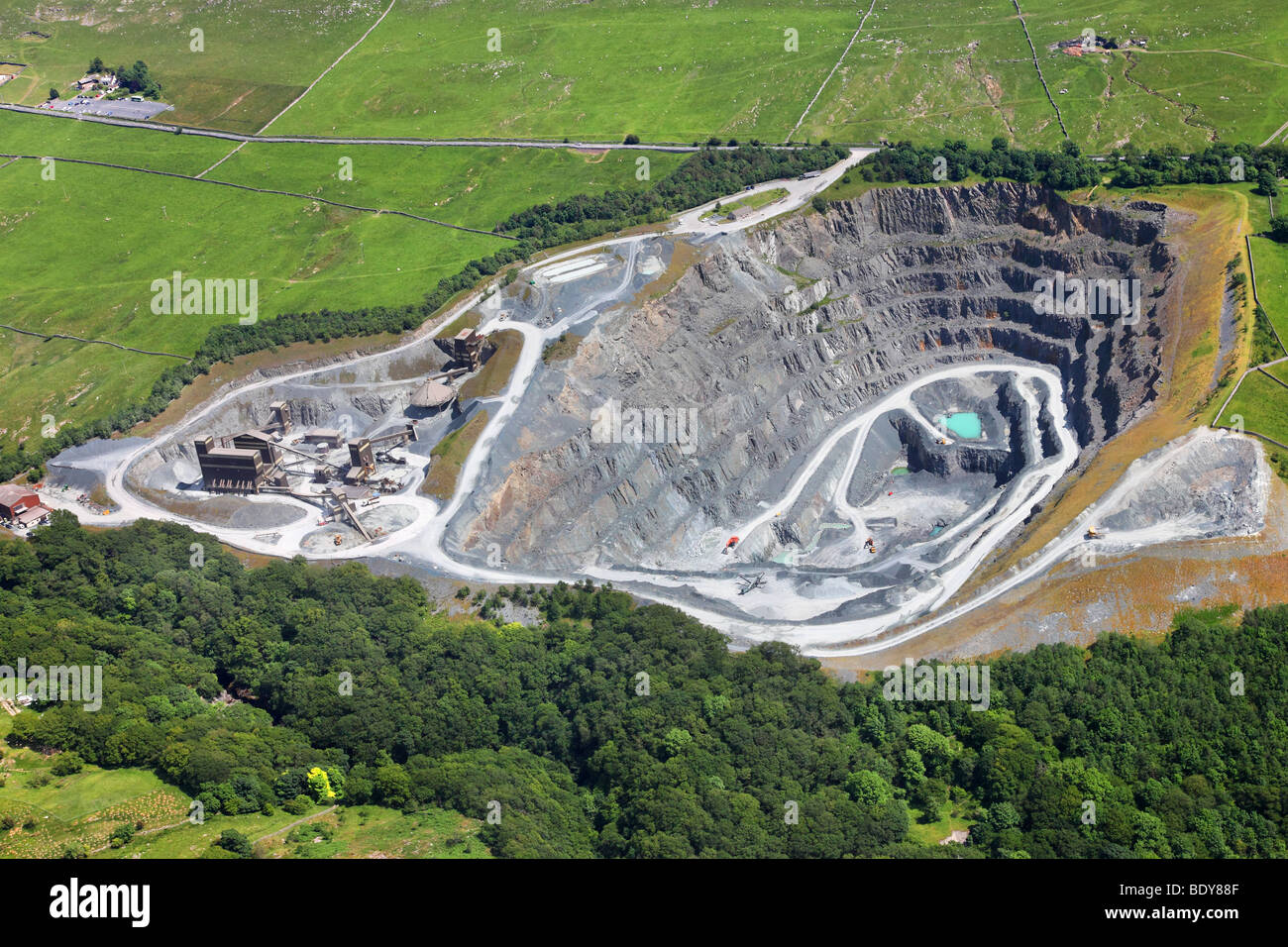Yorkshire Quarry High Resolution Stock Photography and Images Alamy