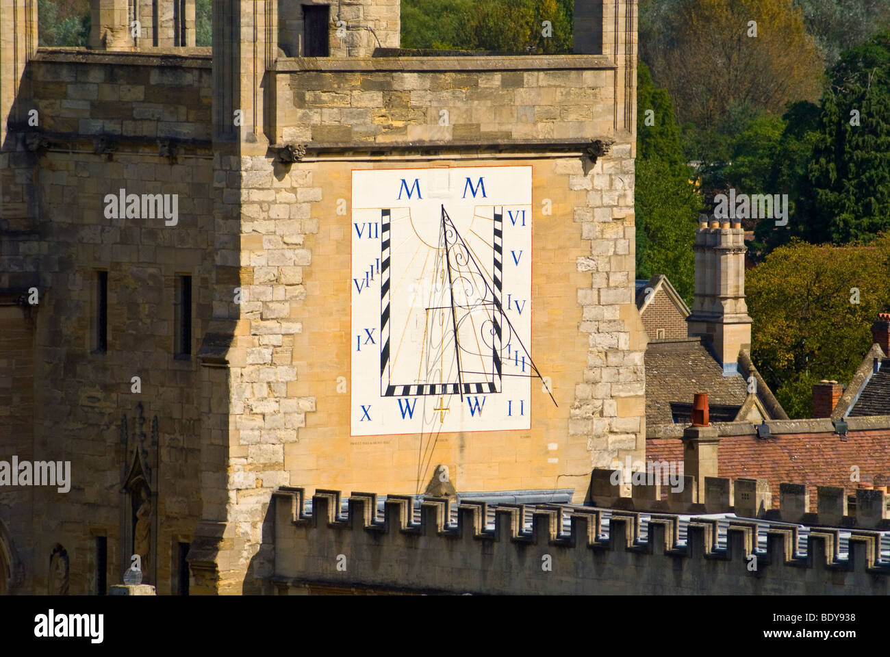 Sundial in New College, University of Oxford, England Stock Photo Alamy