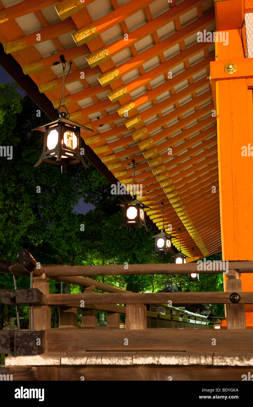 Yasaka jinja temple night in gion hi-res stock photography and images ...