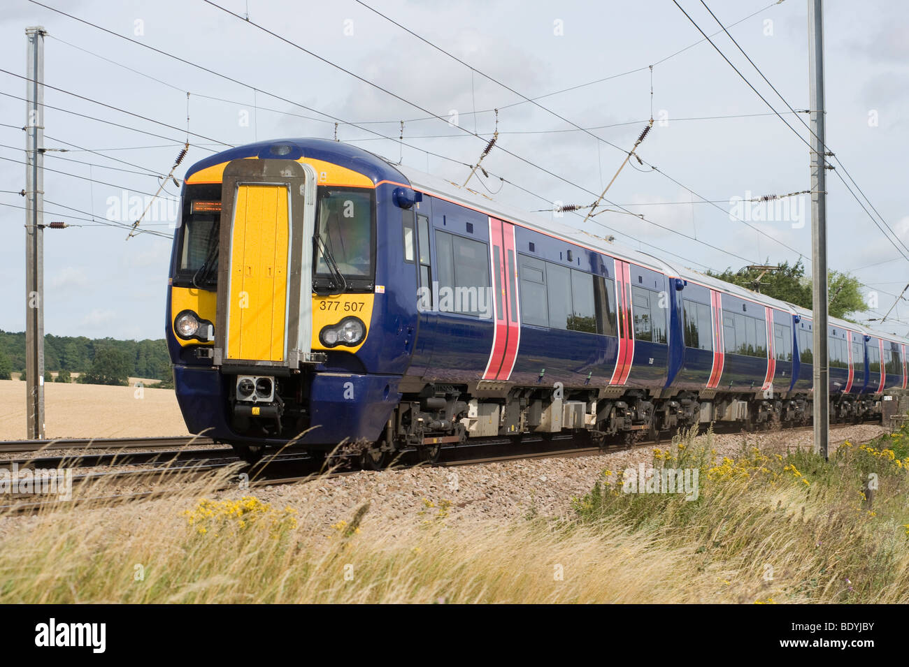 Class 377 electrostar train in First Capital Connect livery travelling ...