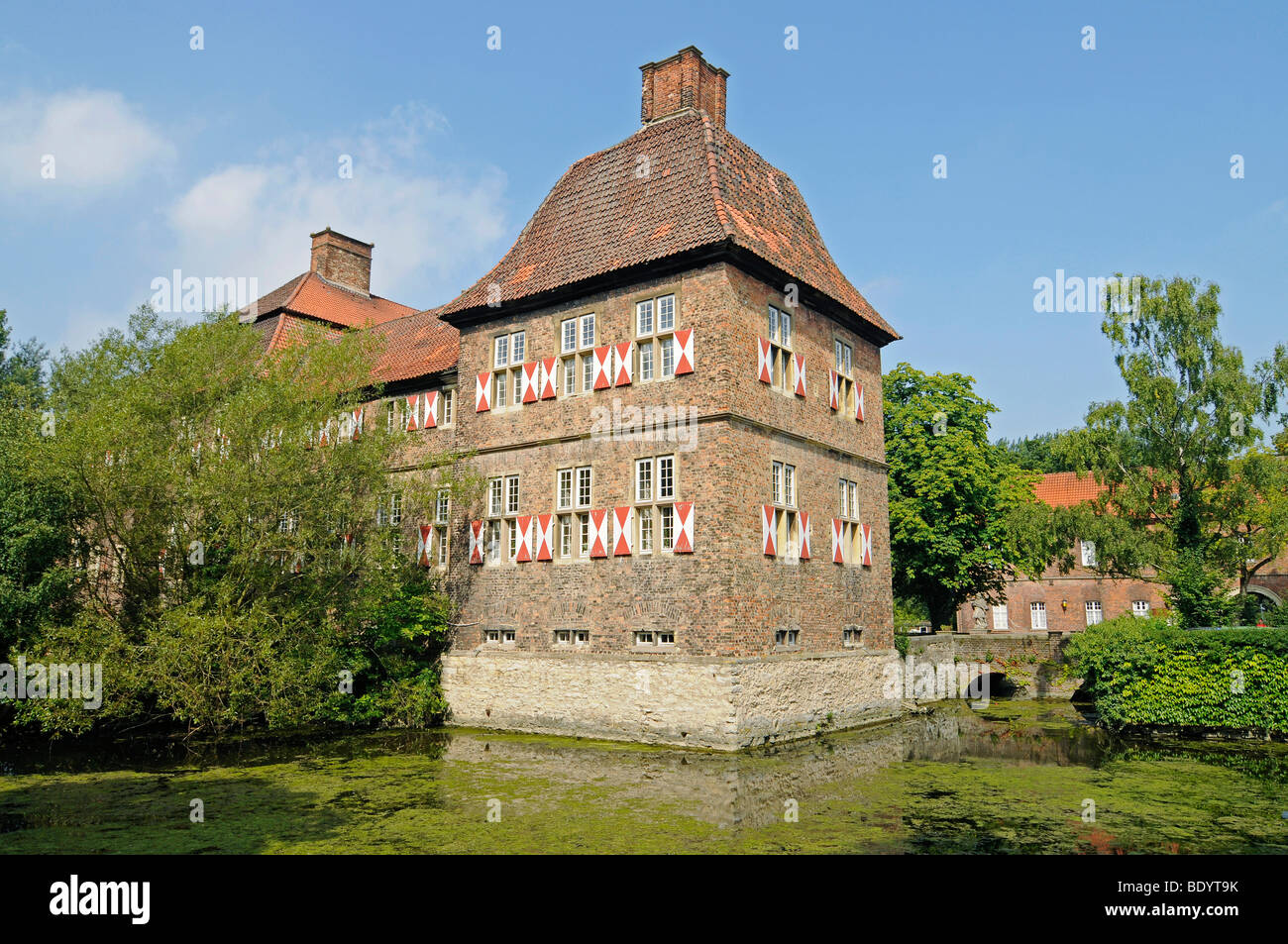 Oberwerries Castle, moated castle, Hamm, Muensterland region, North
