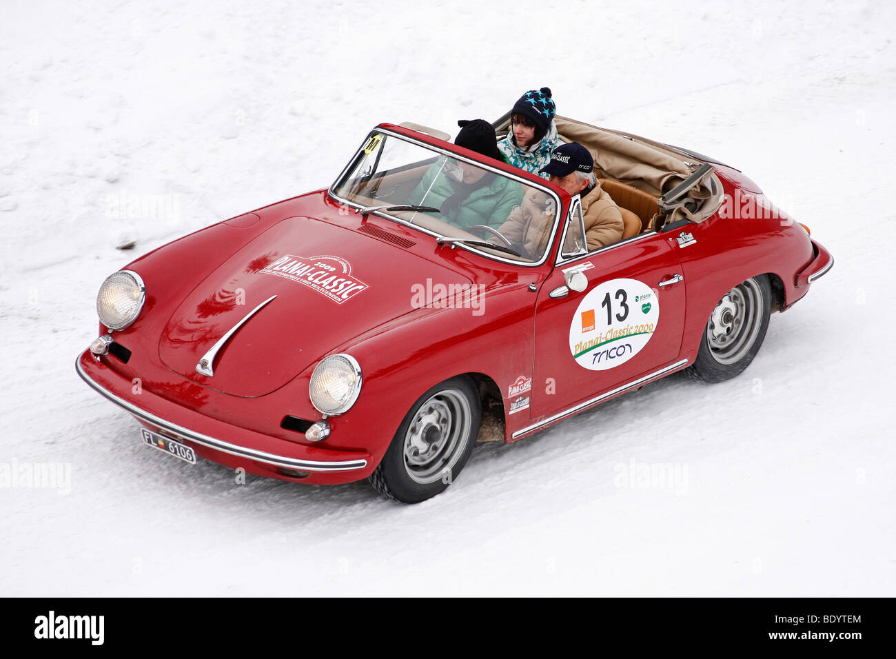 Porsche 356 carrera 2 hi-res stock photography and images