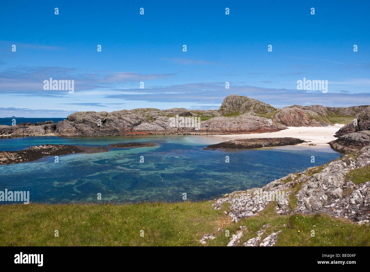Isle of Iona Scotland - summer rocks sea and sand Port Ban Stock Photo