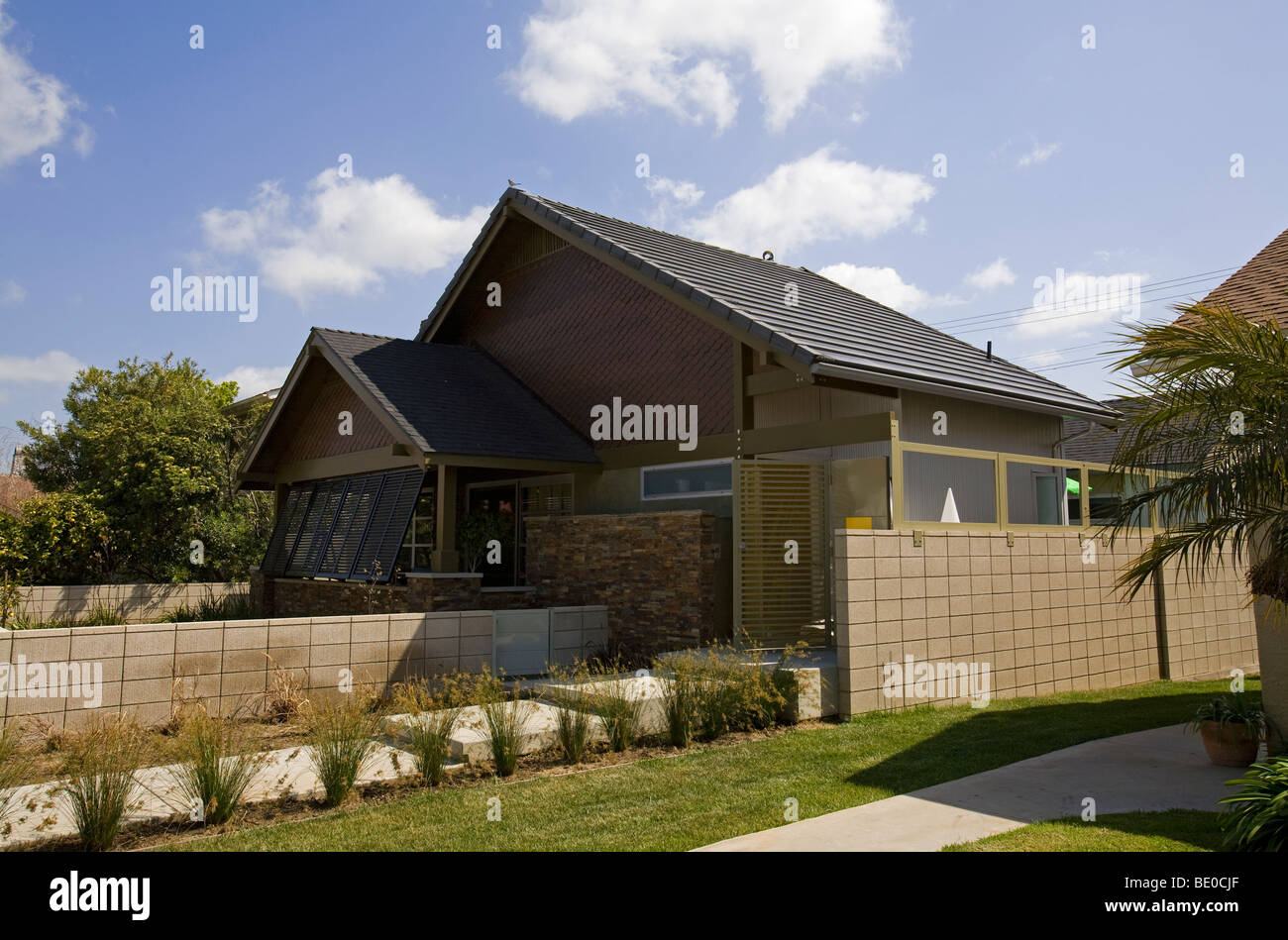 House in Long Beach retrofitted with Building Integrated Photovoltaics (BIPV) Modules, California, USA Stock Photo