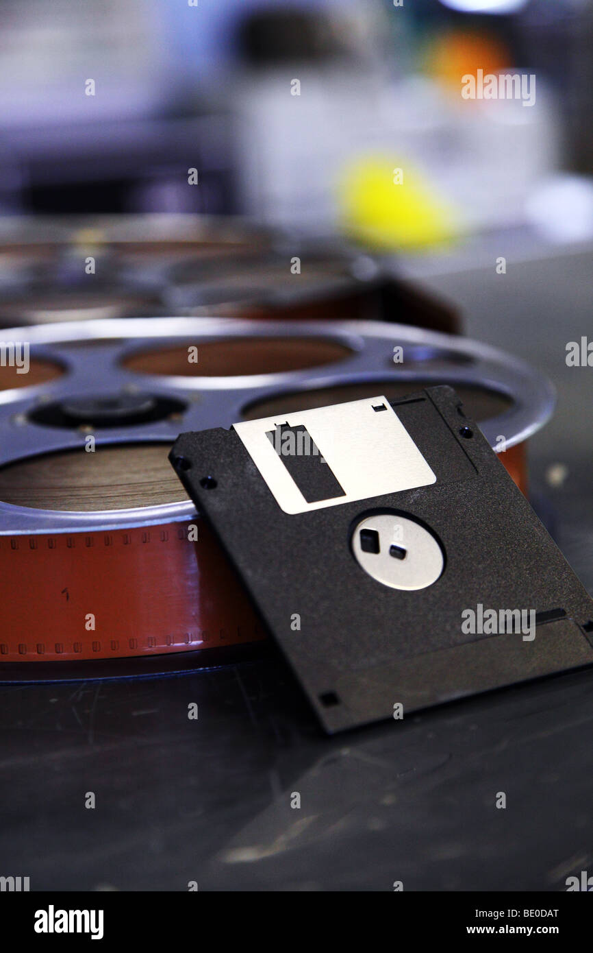 Computer tape reel hires stock photography and images Alamy