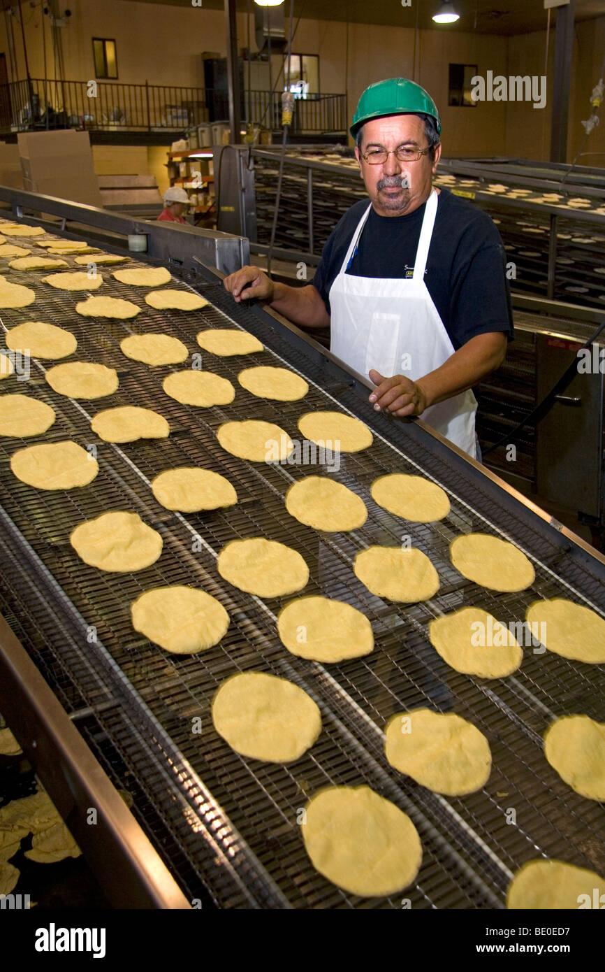 Food processing factory hires stock photography and images Alamy